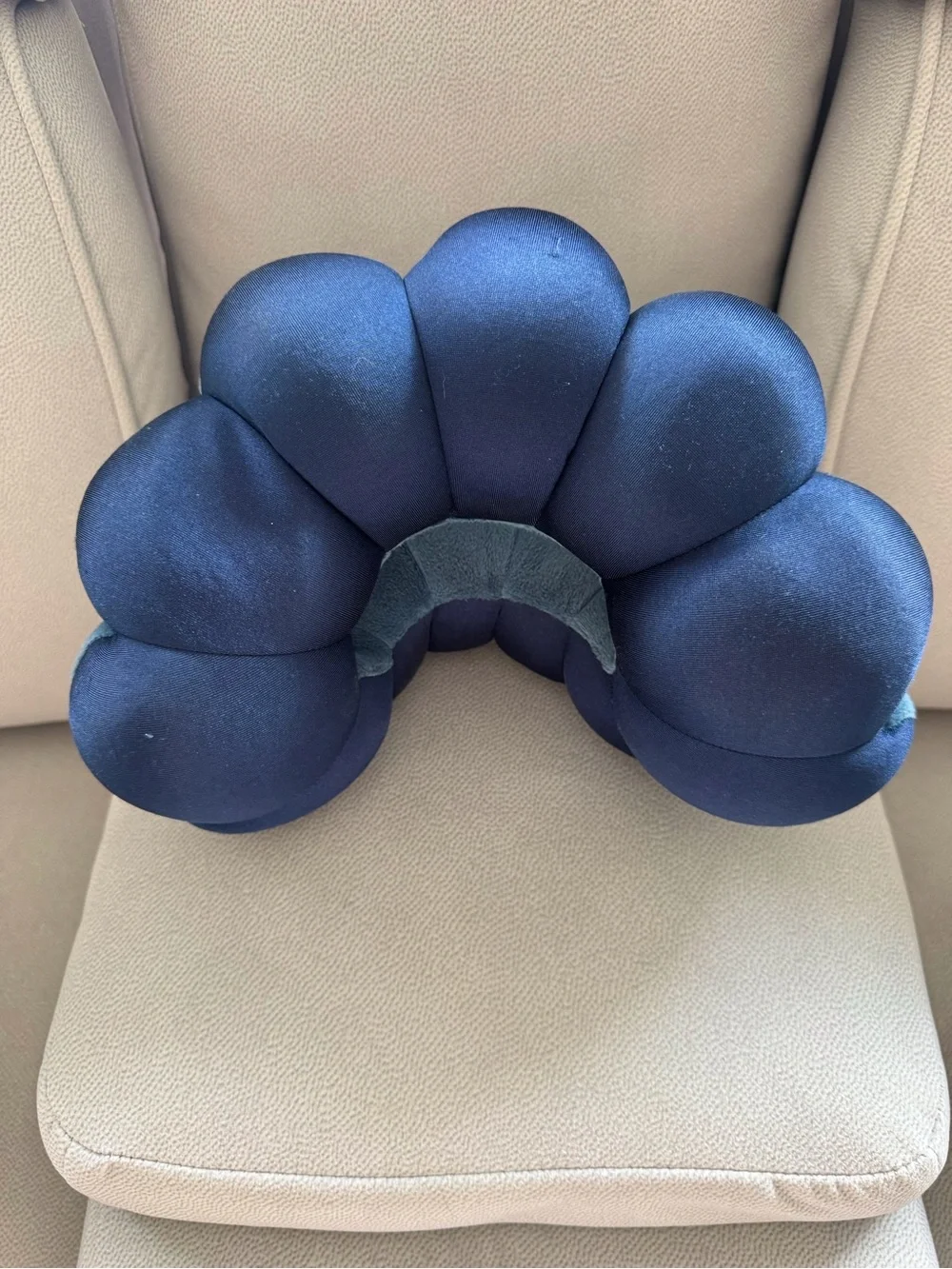 Blue Flower Neck Support Pillow